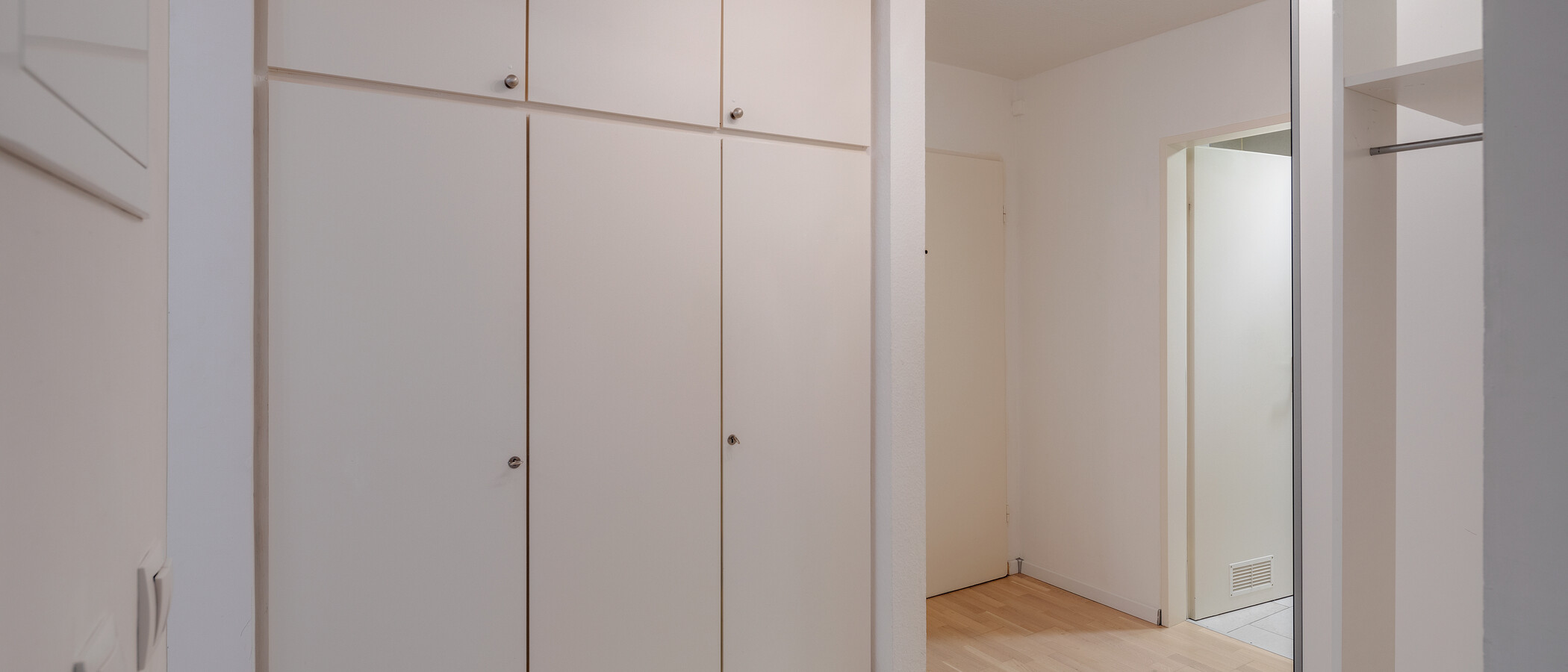 apartment München Oberföhring 02 hall 8540
