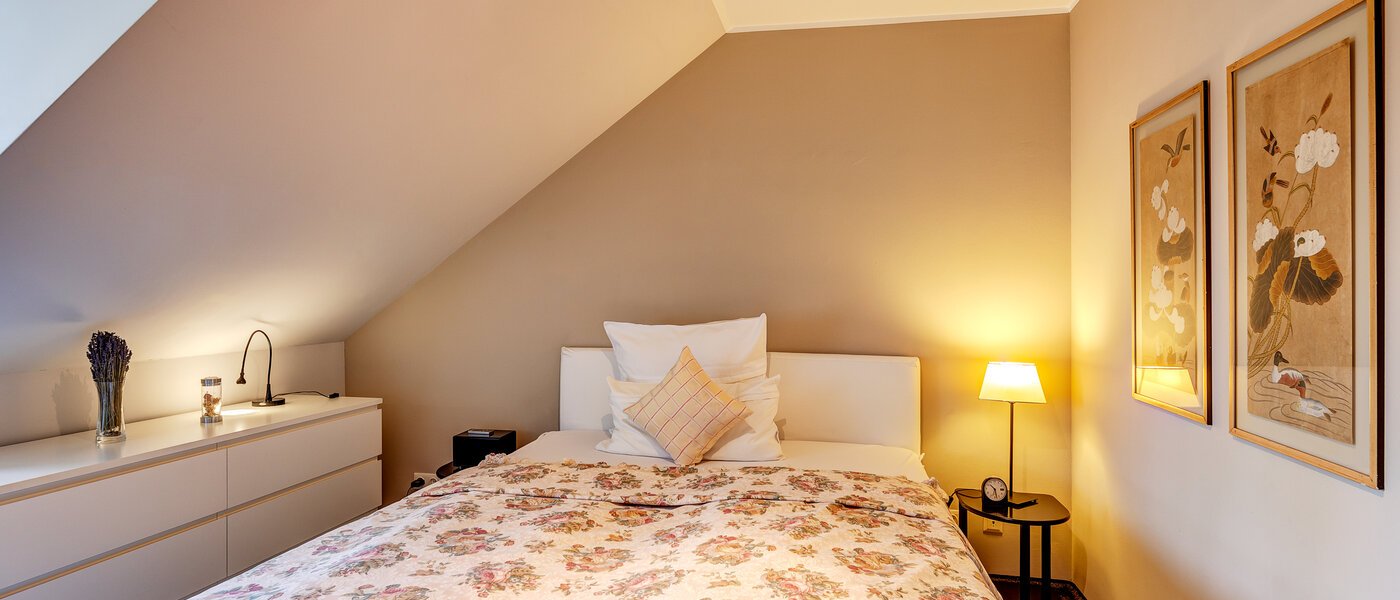 attic apartment München Denning 01 bedroom 8585