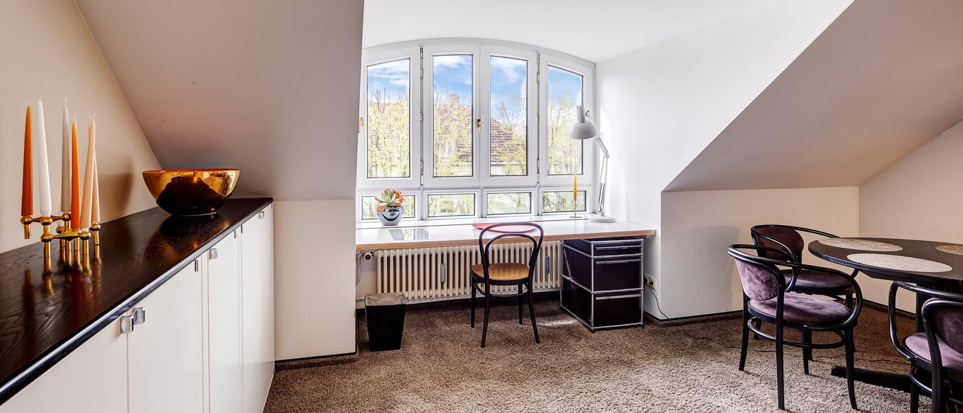 attic apartment München Denning 05 living area 8585
