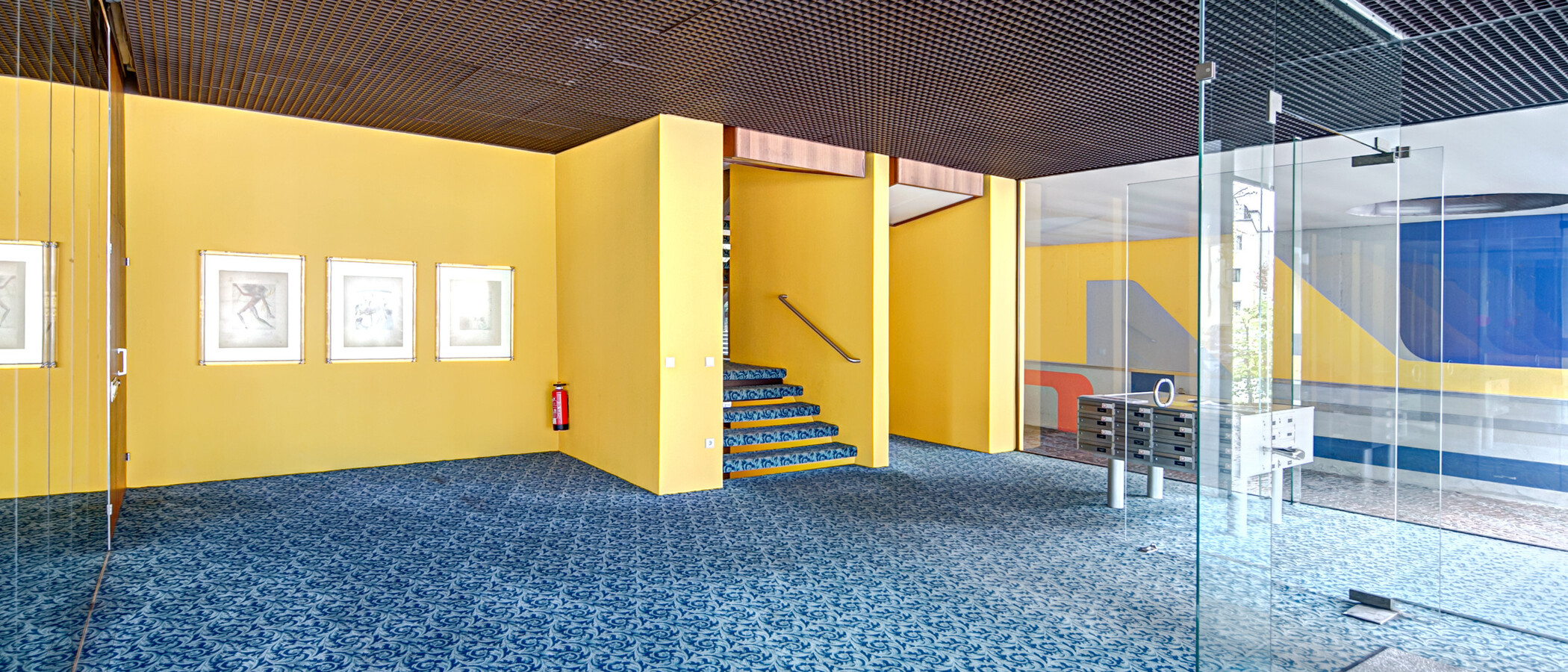 apartment München Schwabing-West (rund um den Bonner Platz) 01 staircase 8590