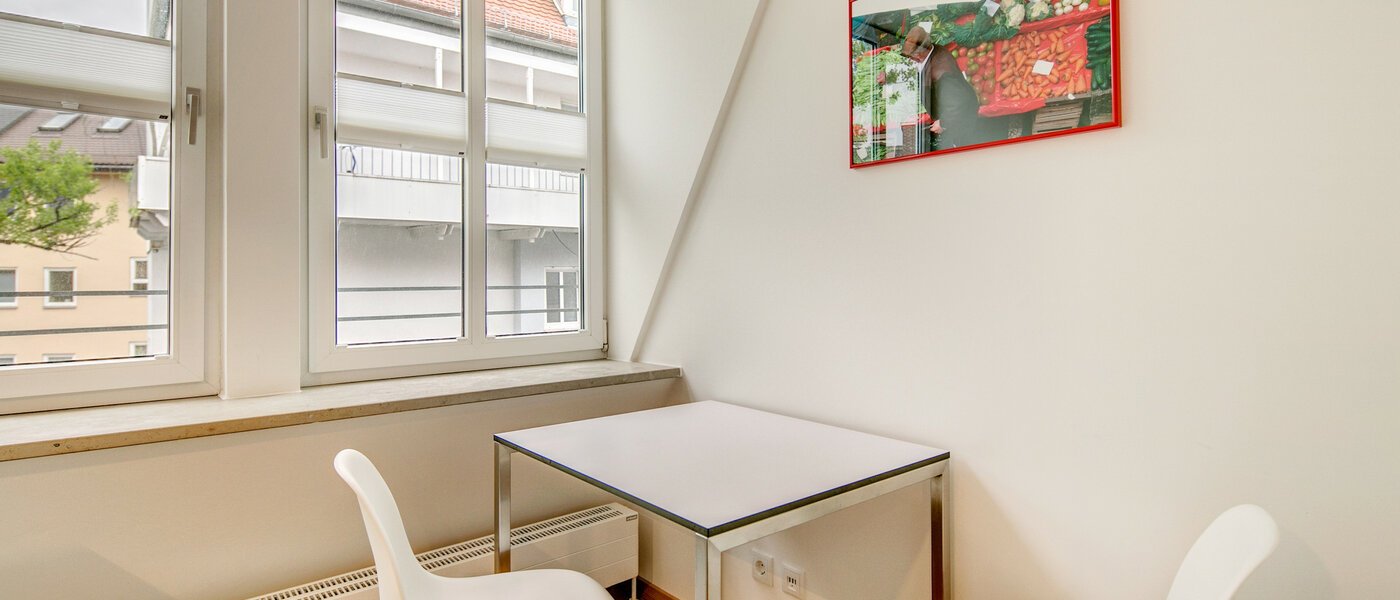 apartment München Neuhausen 03 kitchen 8591