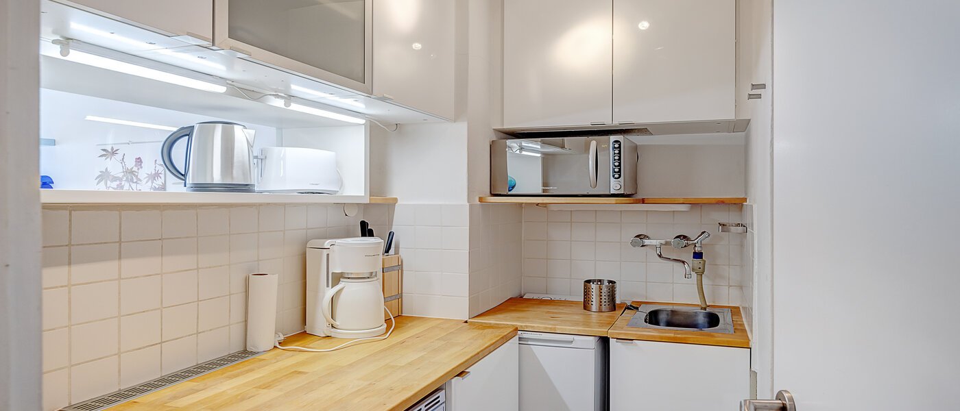 studio München Au-Haidhausen 01 kitchen 860