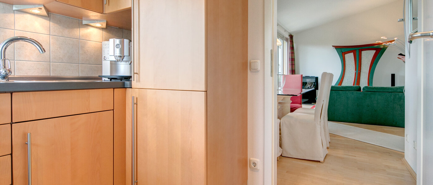 gallery apartment  München Moosach 03 kitchen 8607