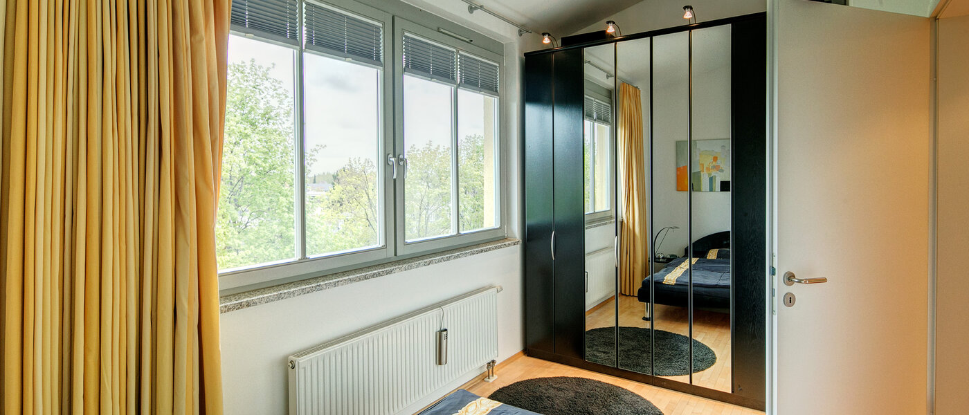 gallery apartment  München Moosach 02 sleeping area 8607