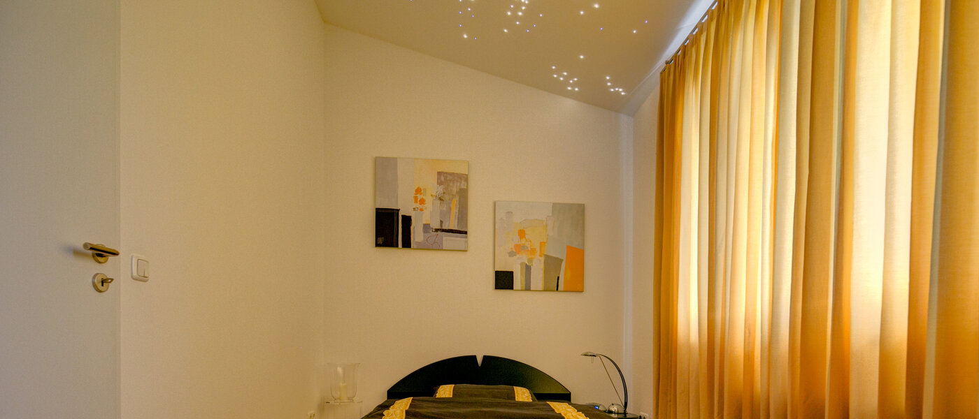 gallery apartment  München Moosach 04 sleeping area 8607