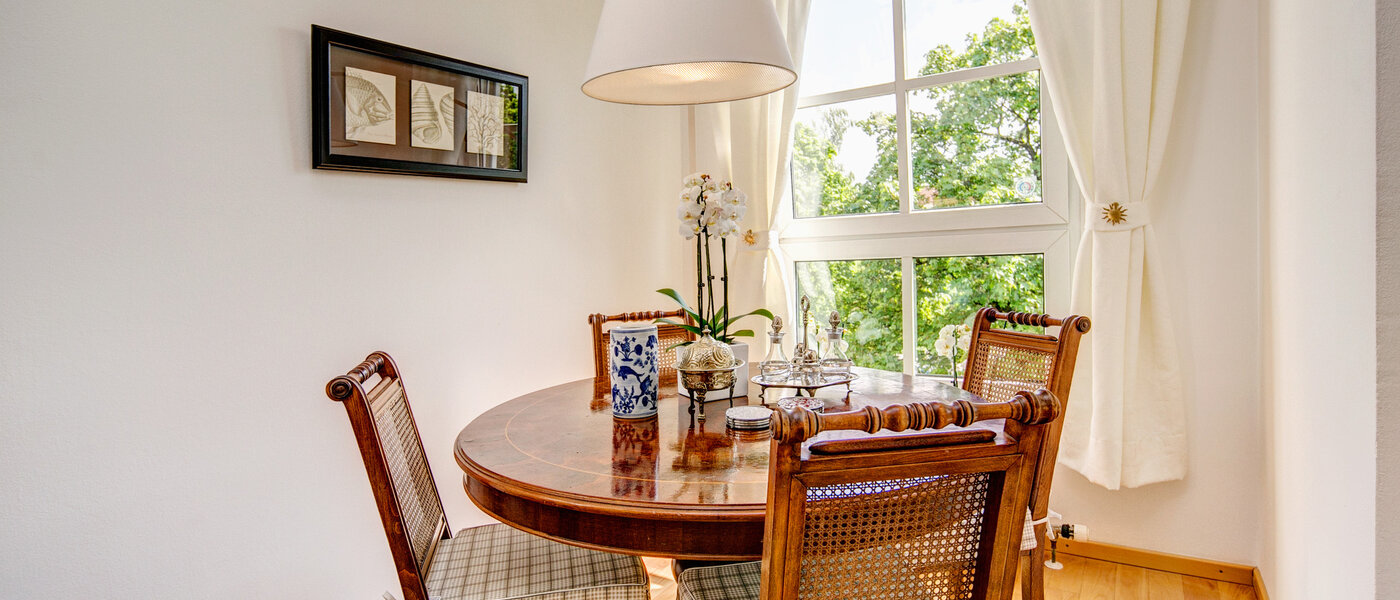 maisonette München Nymphenburg 01 dining 8639