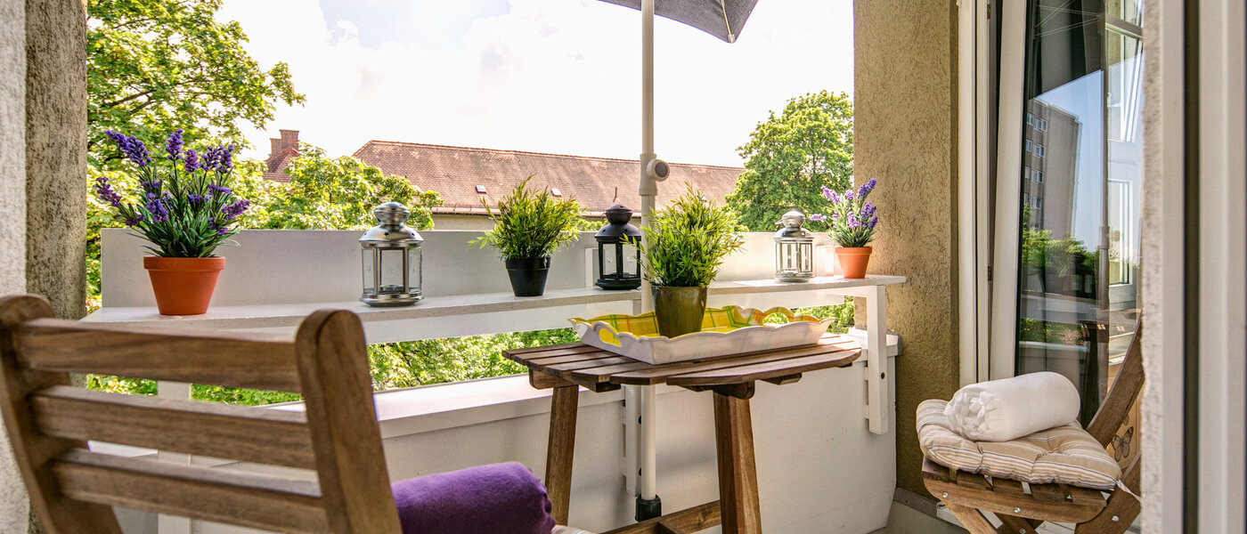 maisonette München Nymphenburg 01 balcony 8639