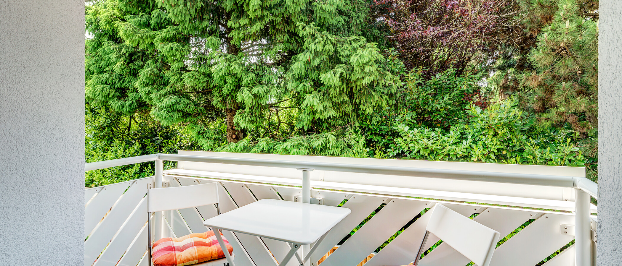 apartment München Bogenhausen 01 balcony 8668