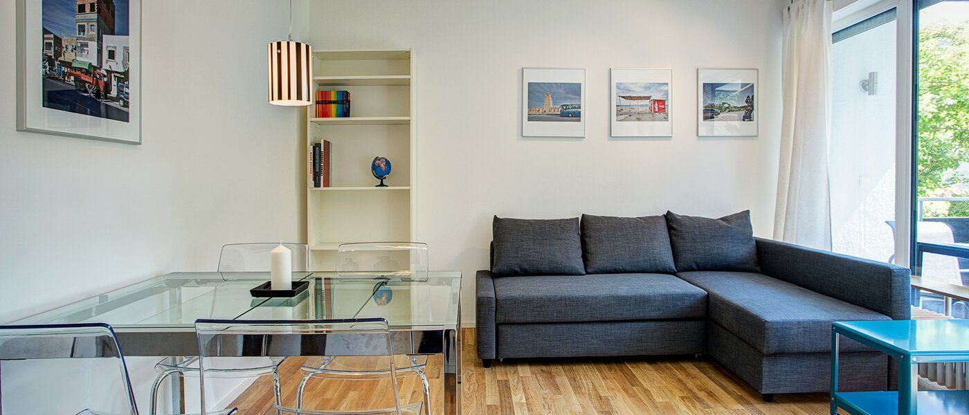 apartment München Freimann 02 living room 8673