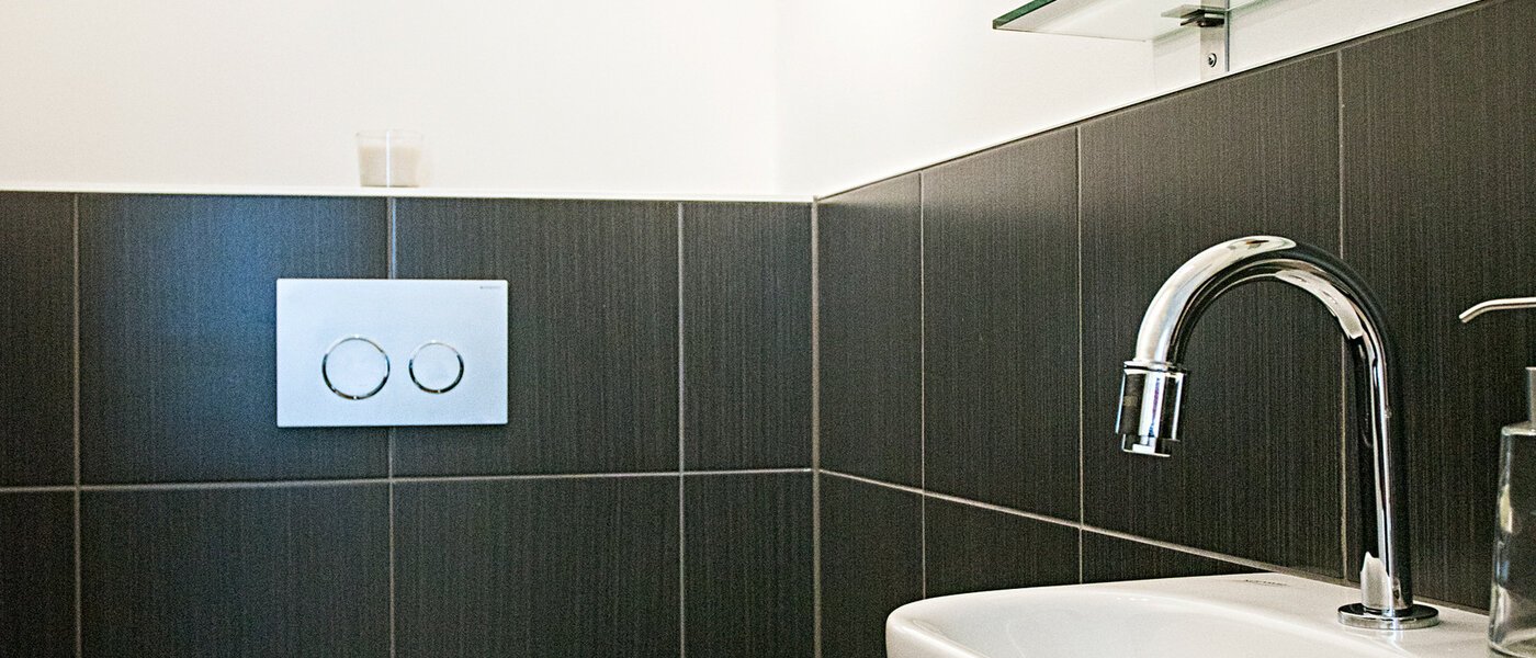 apartment München Freimann 02 separate toilet 8673