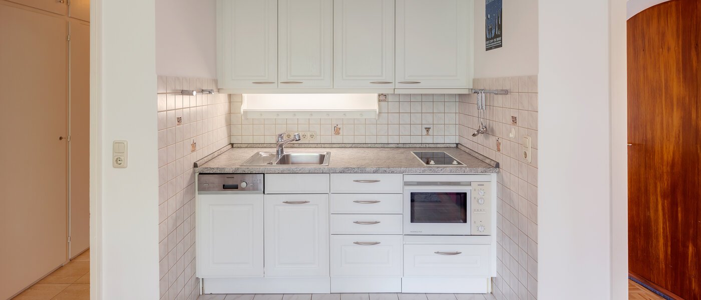 apartment München Am Hart 01 kitchen 8704