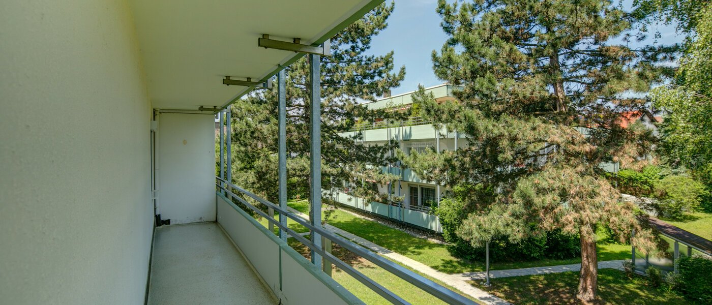 apartment München Am Hart 03 balcony 8704