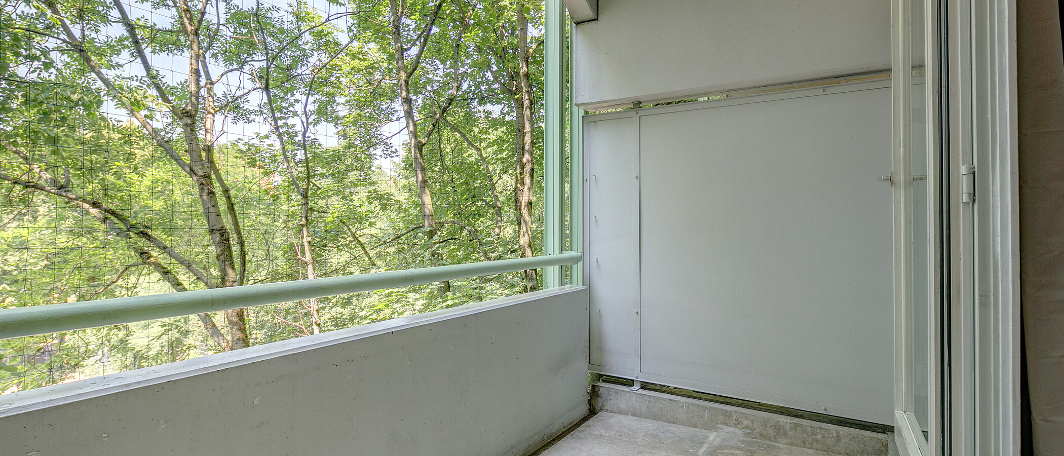 studio München Isarvorstadt 02 balcony 8737