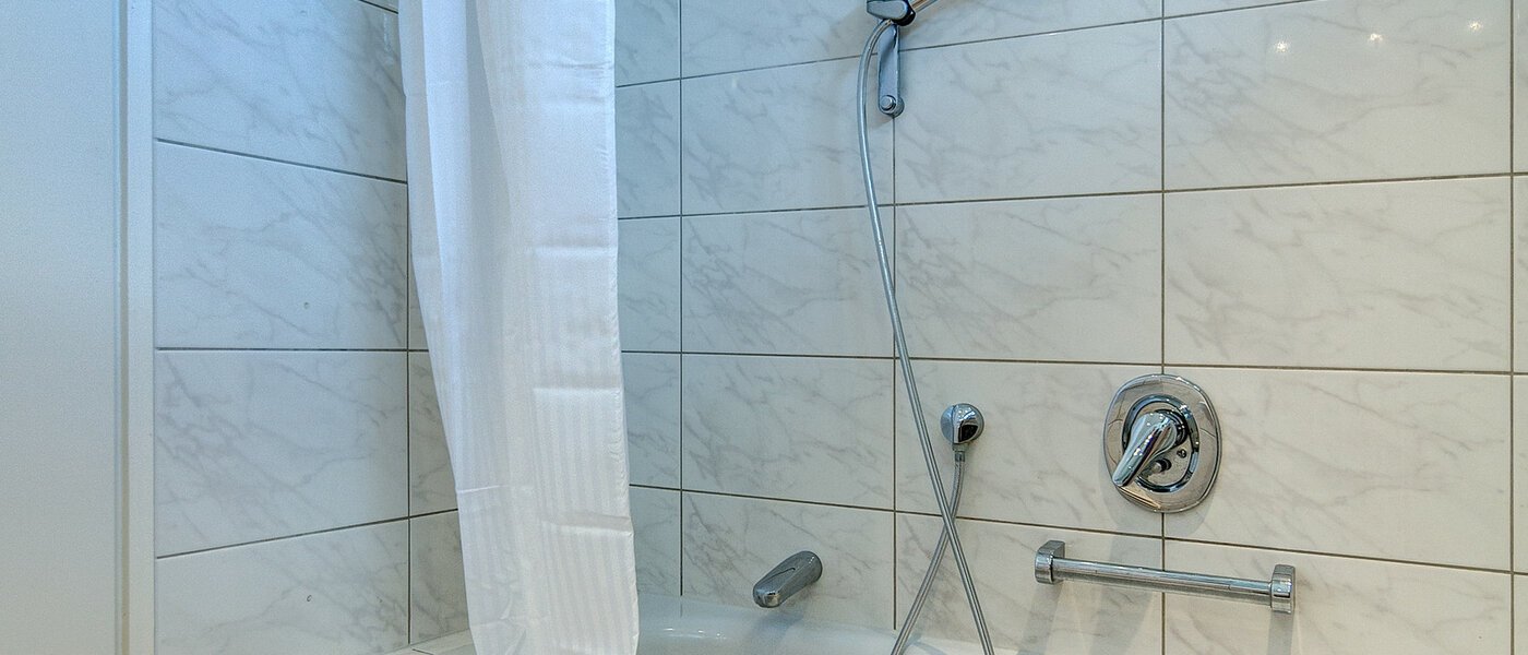 house München Waldtrudering 03 bathroom 8754