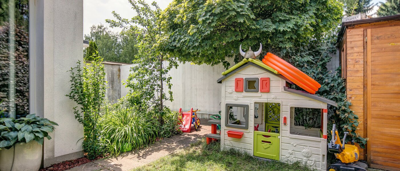 house München Waldtrudering 01 garden 8754