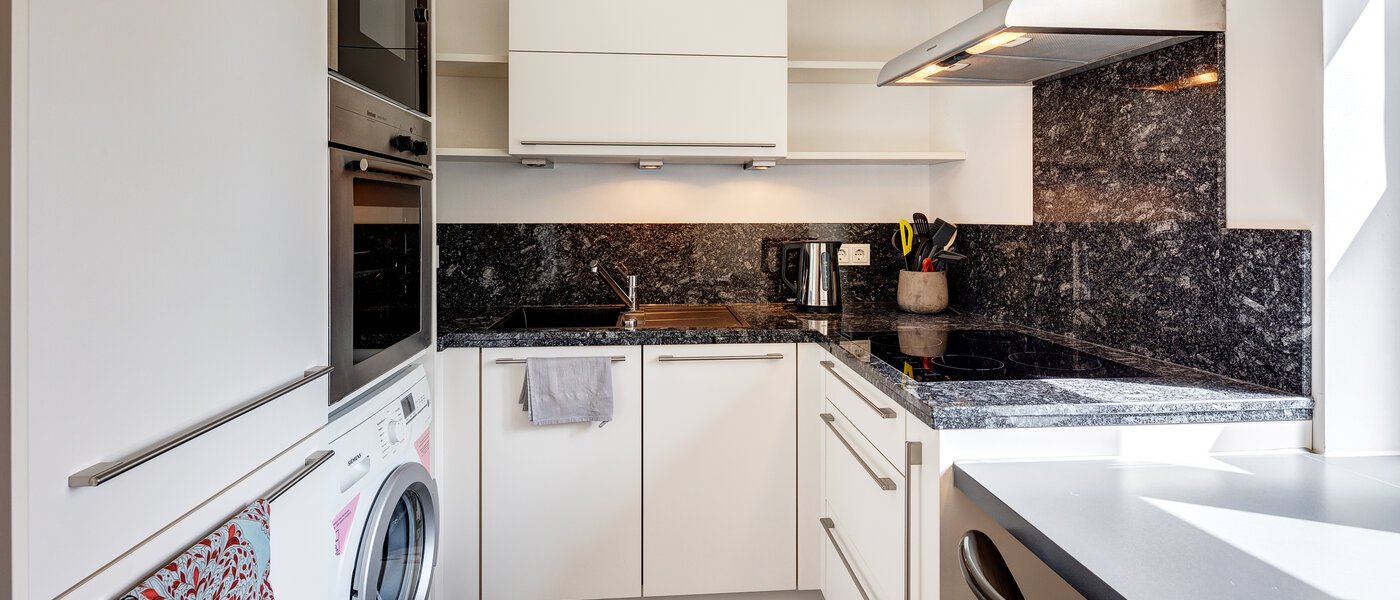 studio München Au-Haidhausen 02 kitchen 8758