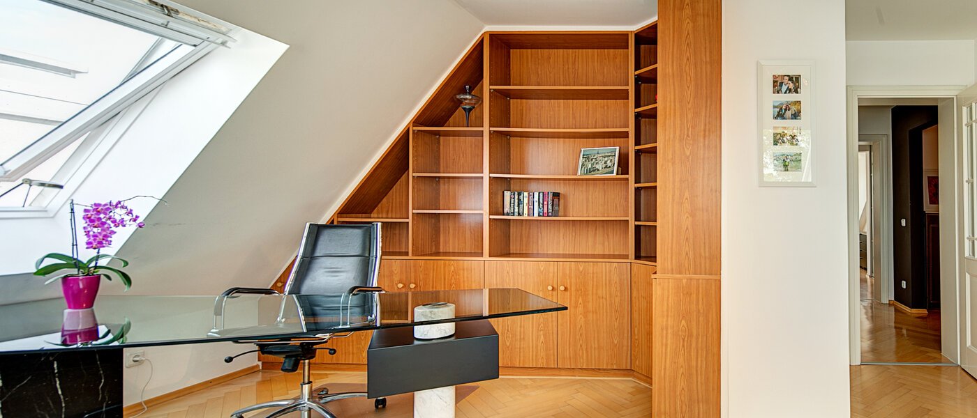 maisonette München Neuhausen 04 2. sleeping area 8765