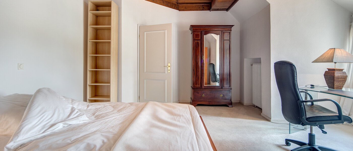 attic apartment München Solln 03 sleeping area 8785