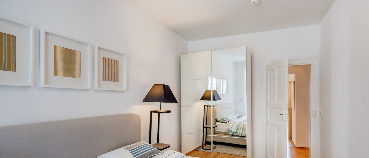 apartment München Maxvorstadt - Universitätsviertel 02 2. bedroom 8789