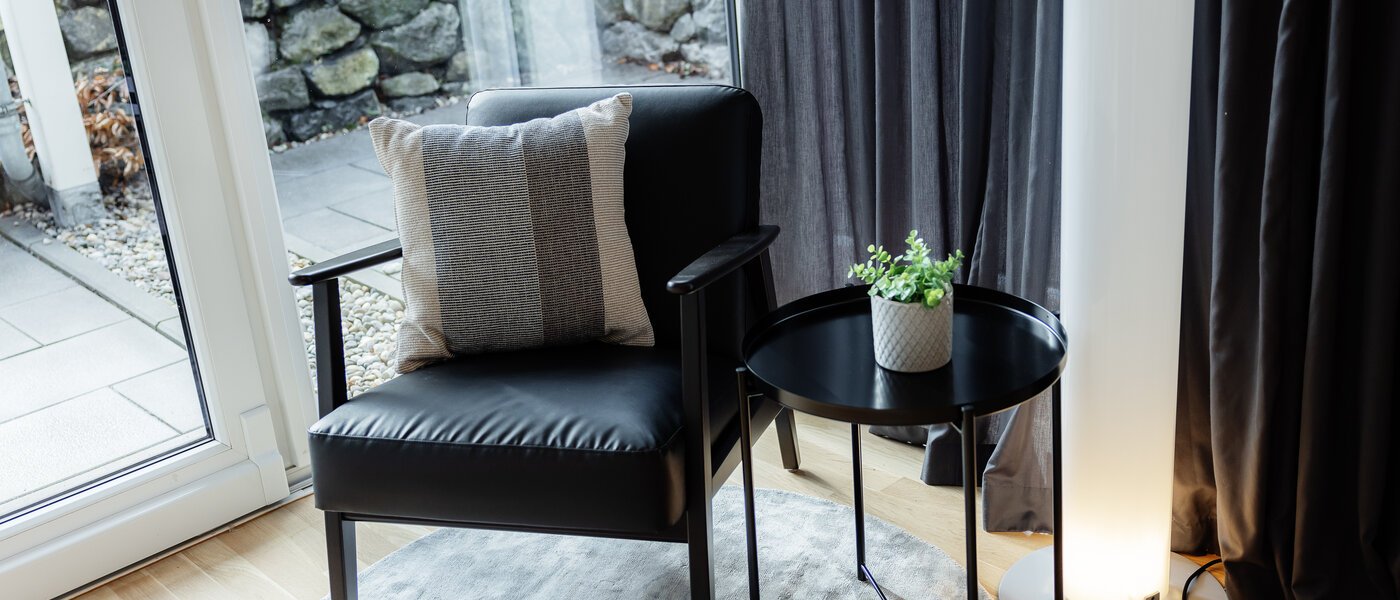 apartment München Bogenhausen 02 living area 8795