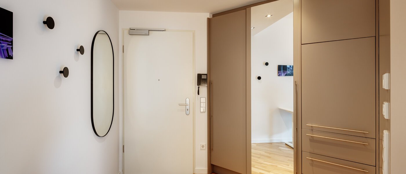 apartment München Bogenhausen 07 living area 8795