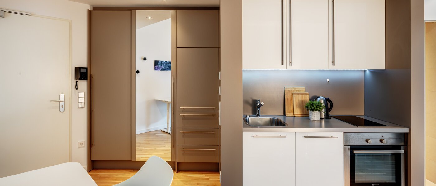 apartment München Bogenhausen 08 living area 8795