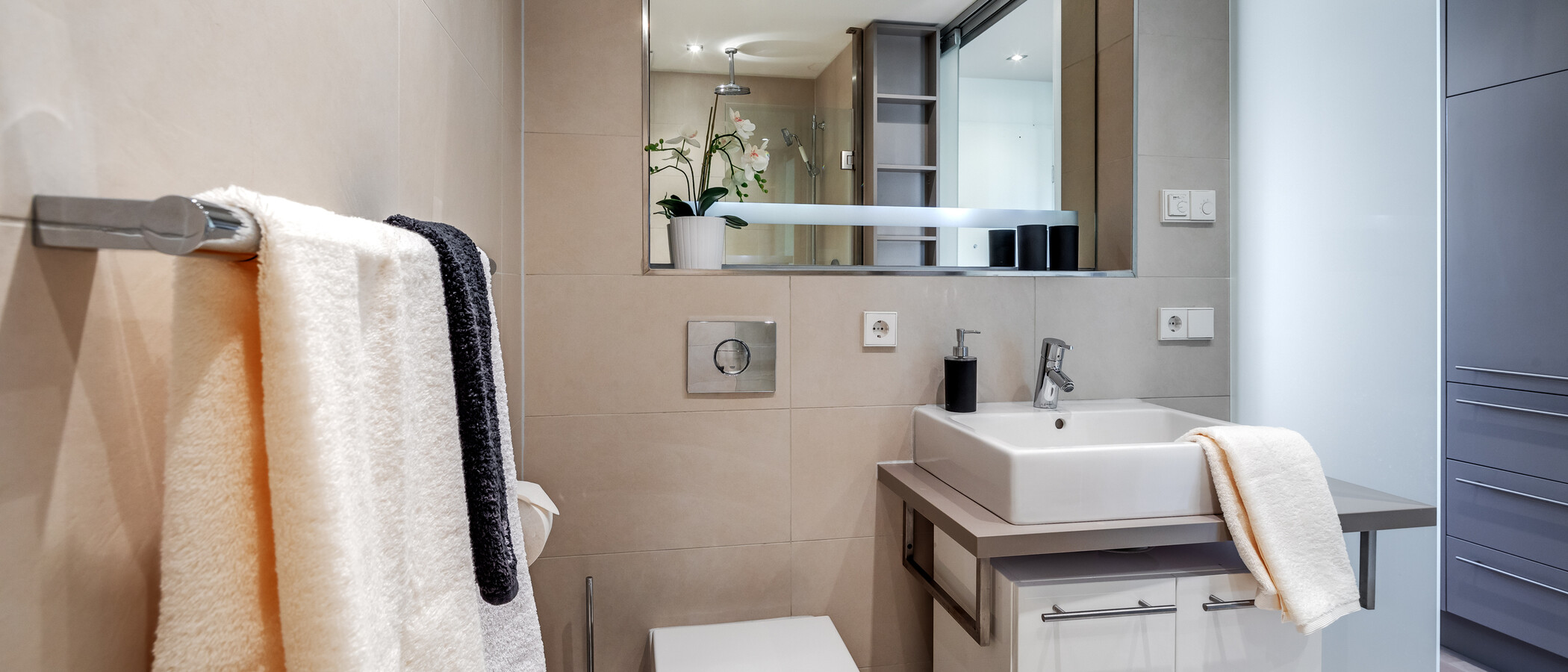 apartment München Bogenhausen 04 bathroom 8796
