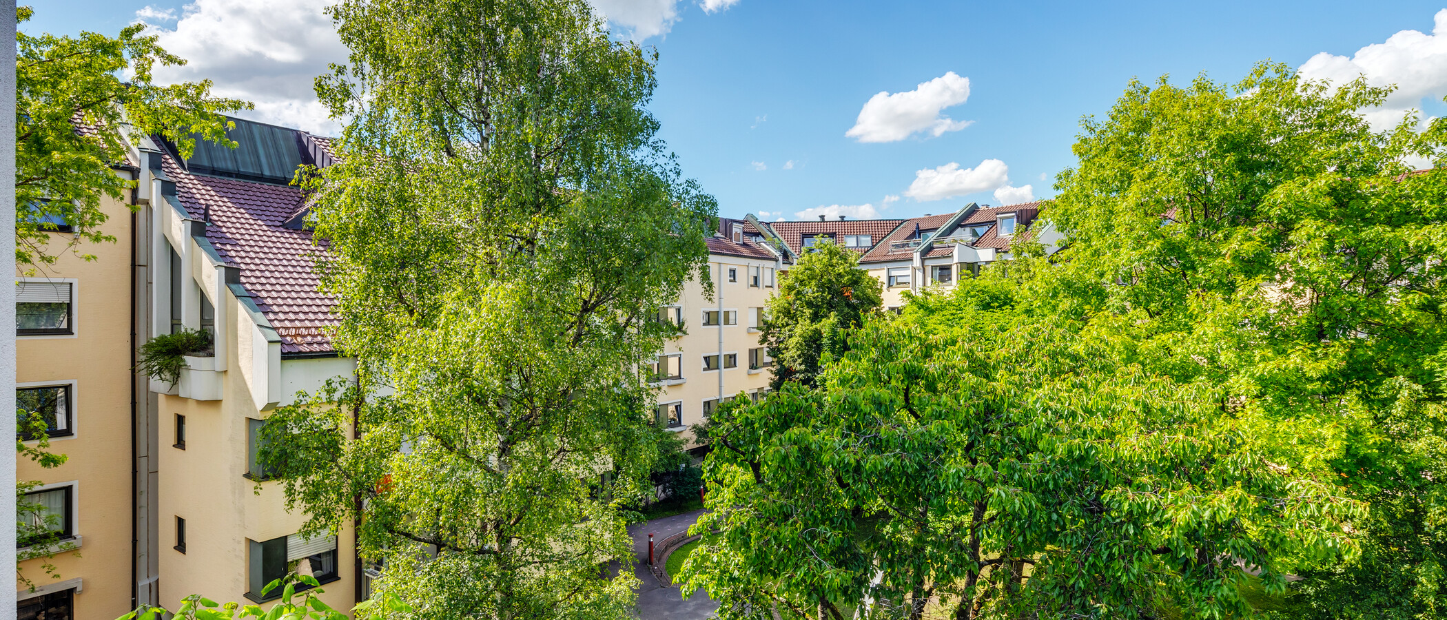 apartment München Bogenhausen 02 view 8796