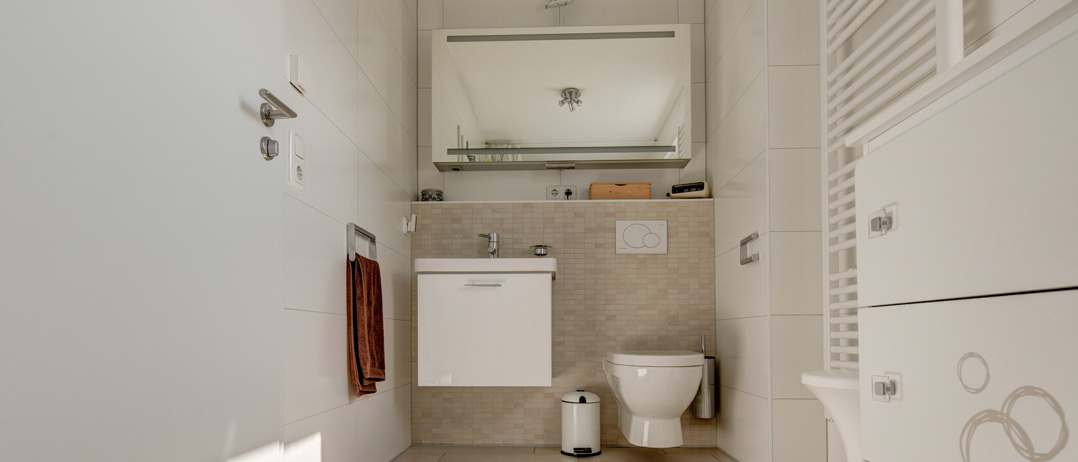 semi-detached house München Obermenzing 02 bathroom 8835
