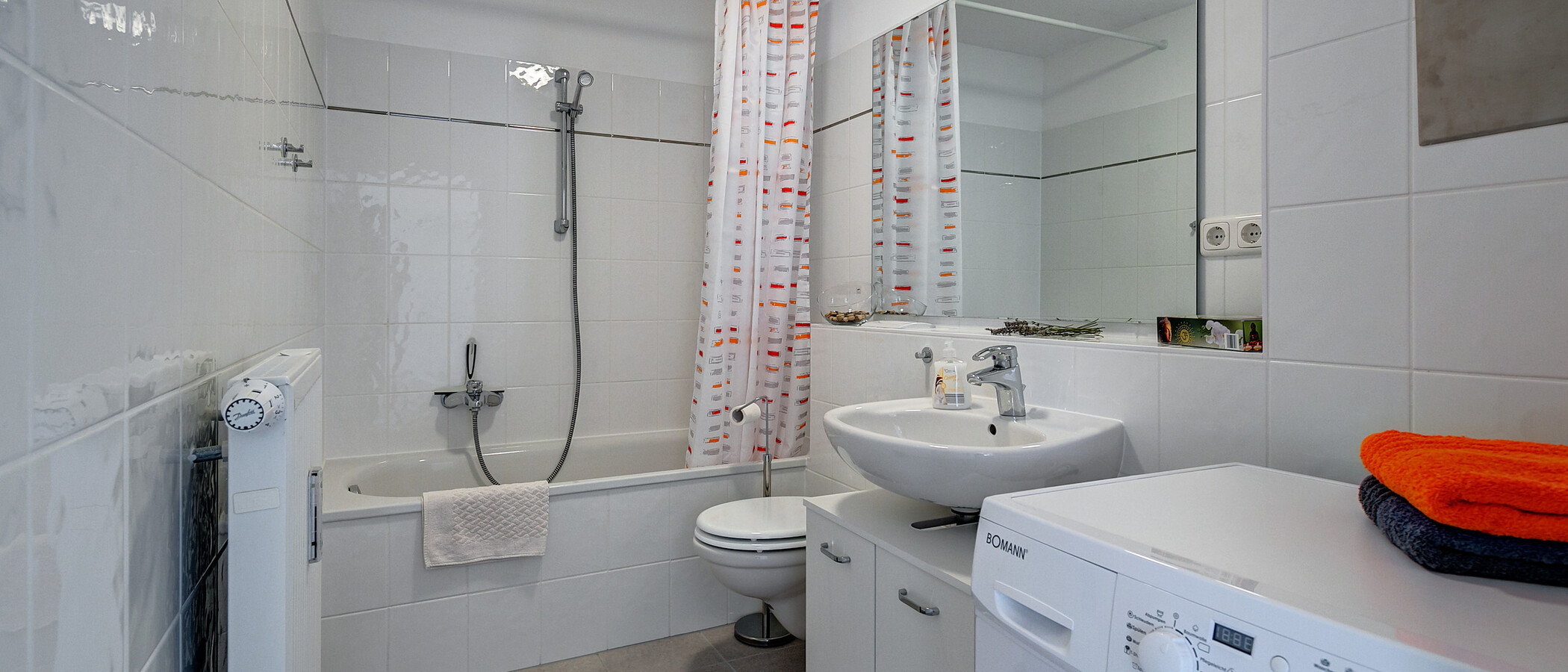 apartment Gröbenzell 01 bathroom 8840