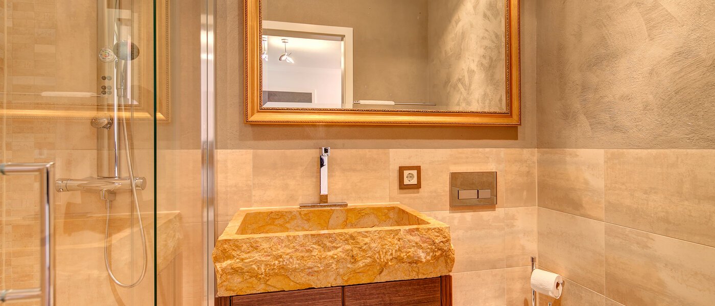 apartment München Schwabing-Nord (zw. Belgrad- & Leopoldstraße) 01 2. bathroom 8881