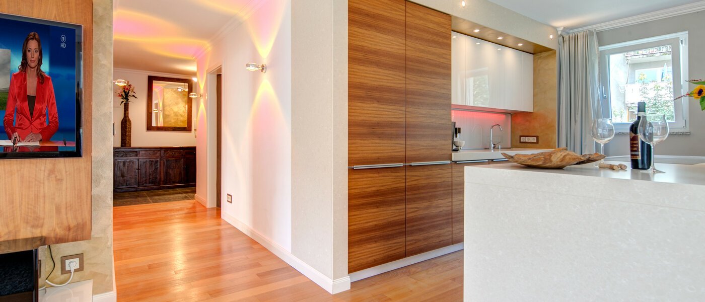 apartment München Schwabing-Nord (zw. Belgrad- & Leopoldstraße) 05 living area 8881