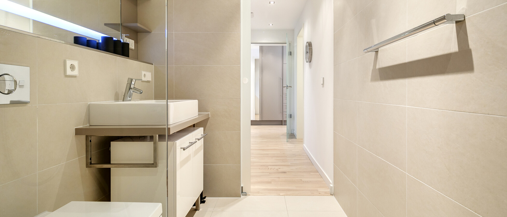 apartment München Bogenhausen 03 bathroom 8949