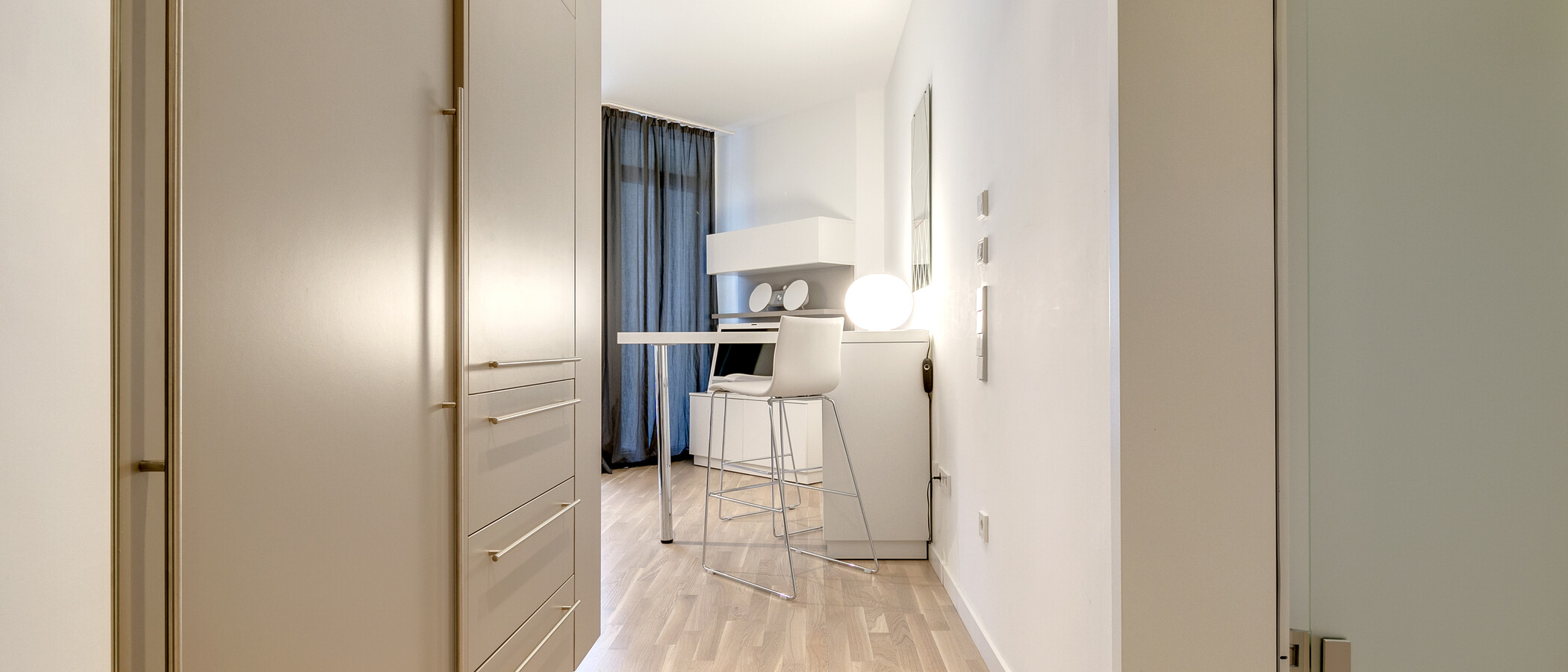 apartment München Bogenhausen 01 hall 8949