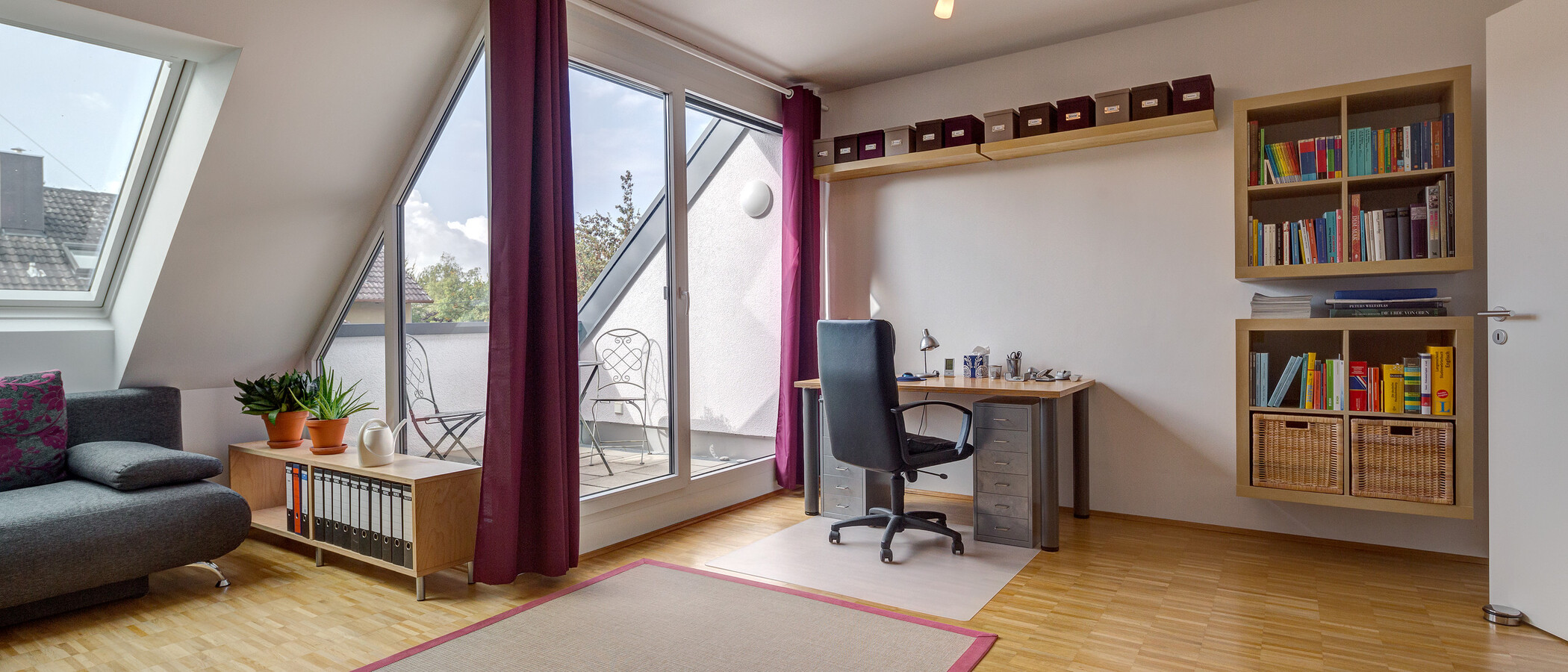 apartment Garching 04 living room 8969