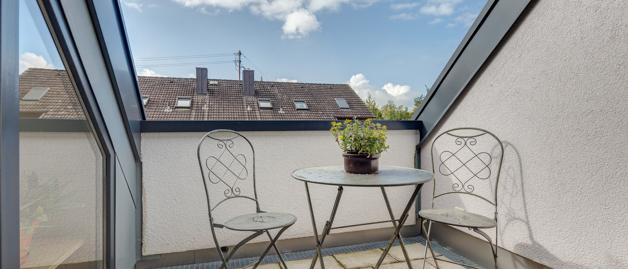 apartment Garching 01 balcony 8969