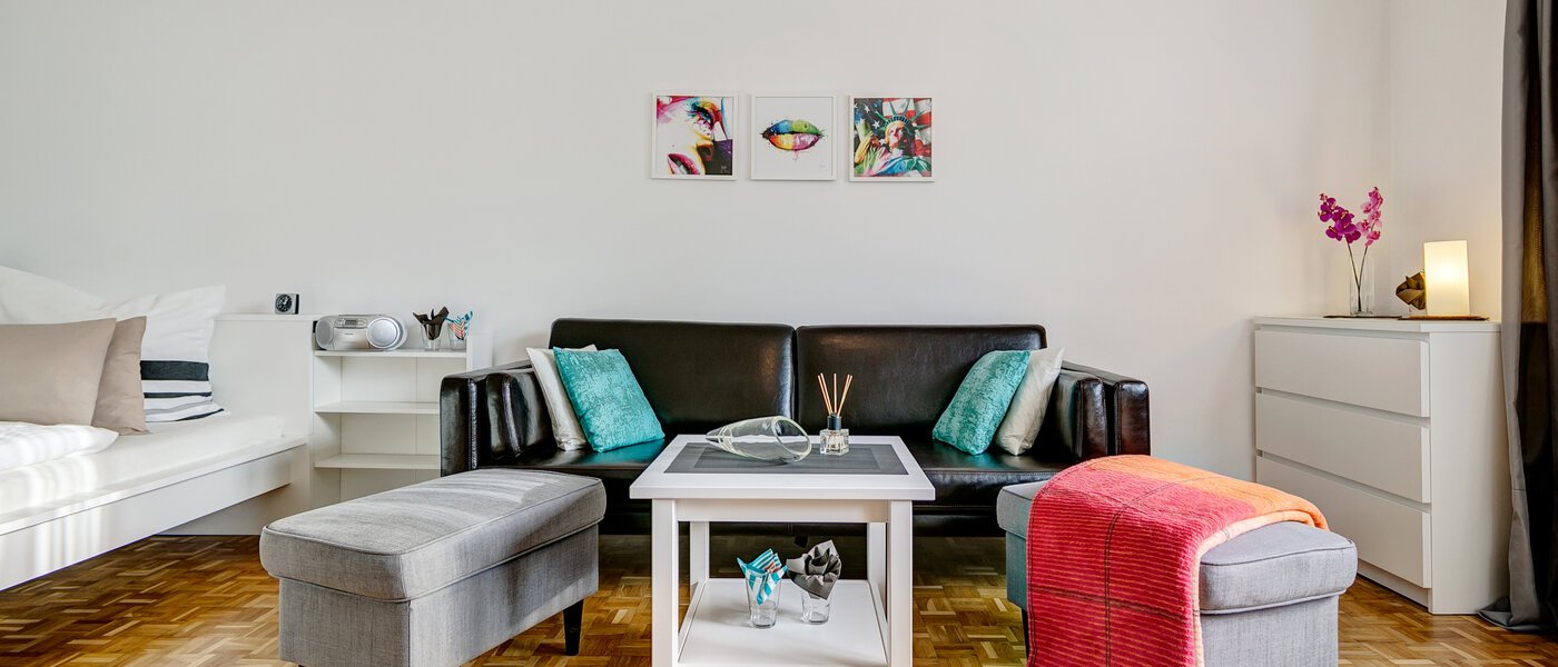 apartment München Milbertshofen 02 living room 8978