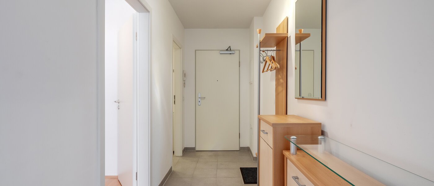 apartment München Neuhausen 01 hall 8994