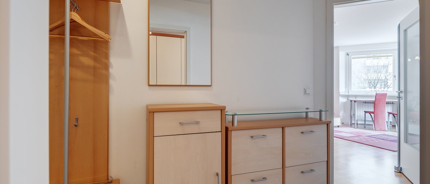 apartment München Neuhausen 02 hall 8994