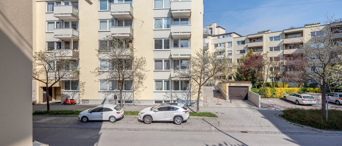 apartment München Neuhausen 04 view 8994