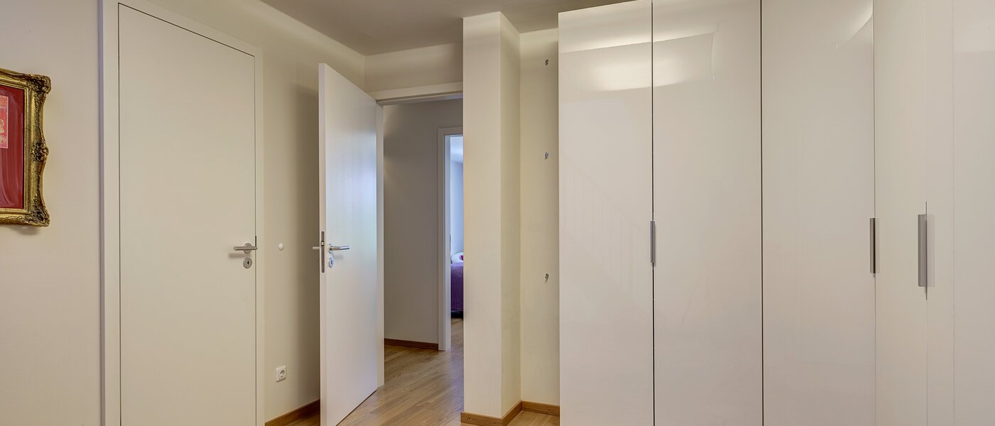 roof terrace apartment München Altstadt 04 hall 9009