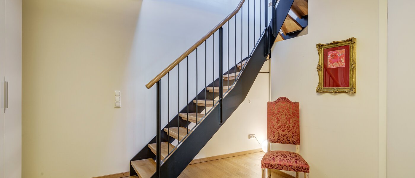 roof terrace apartment München Altstadt 05 hall 9009