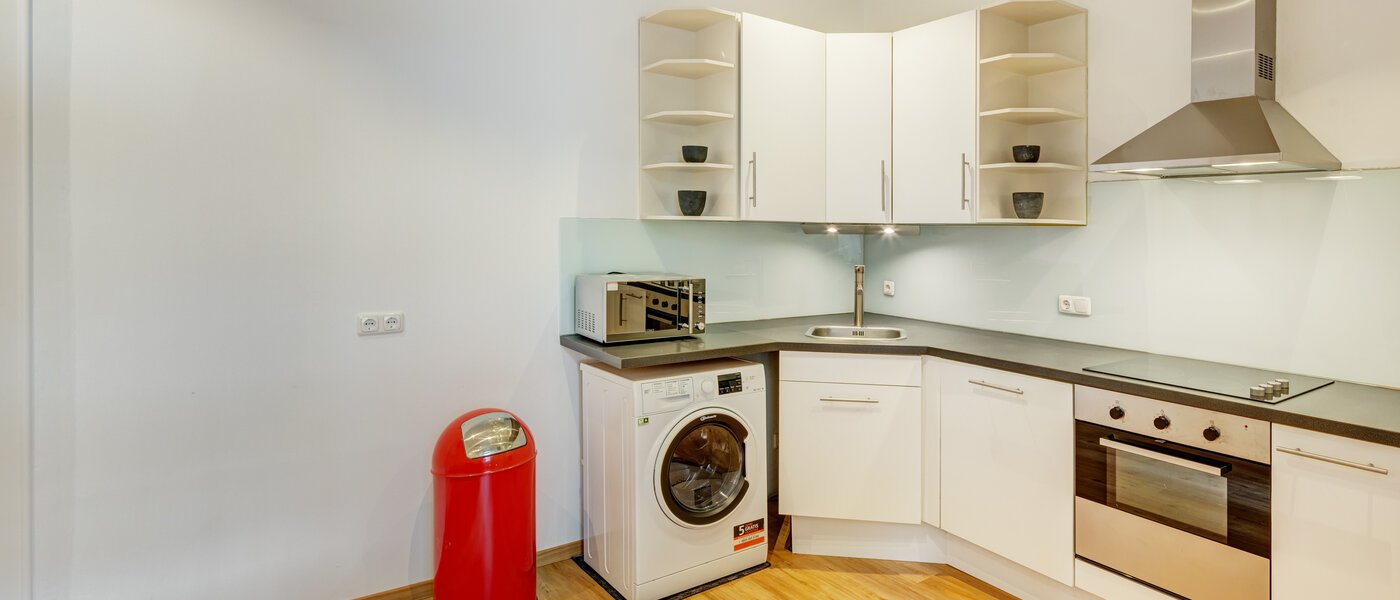 apartment München Schwabing-West (rund um den Hohenzollernplatz) 03 kitchen 9021