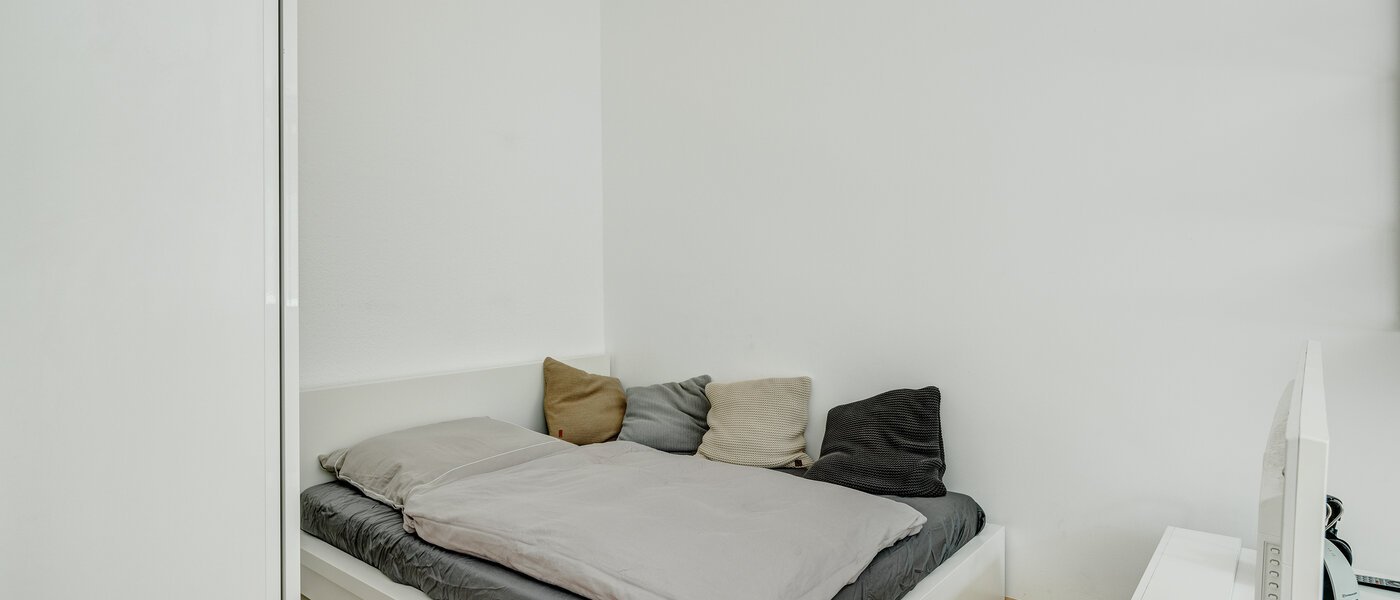 apartment München Parkstadt Bogenhausen 01 sleeping area 9045