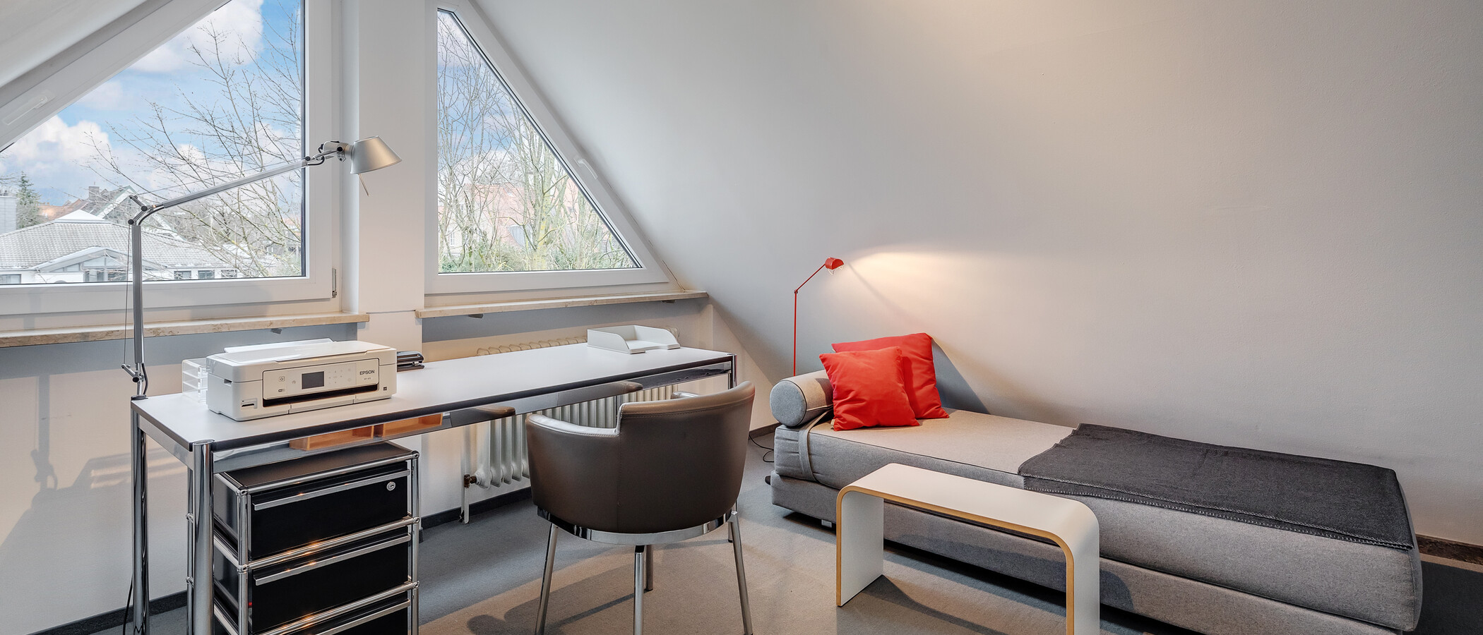 apartment München Nymphenburg-Gern 02 Workspace/Guestroom 9046