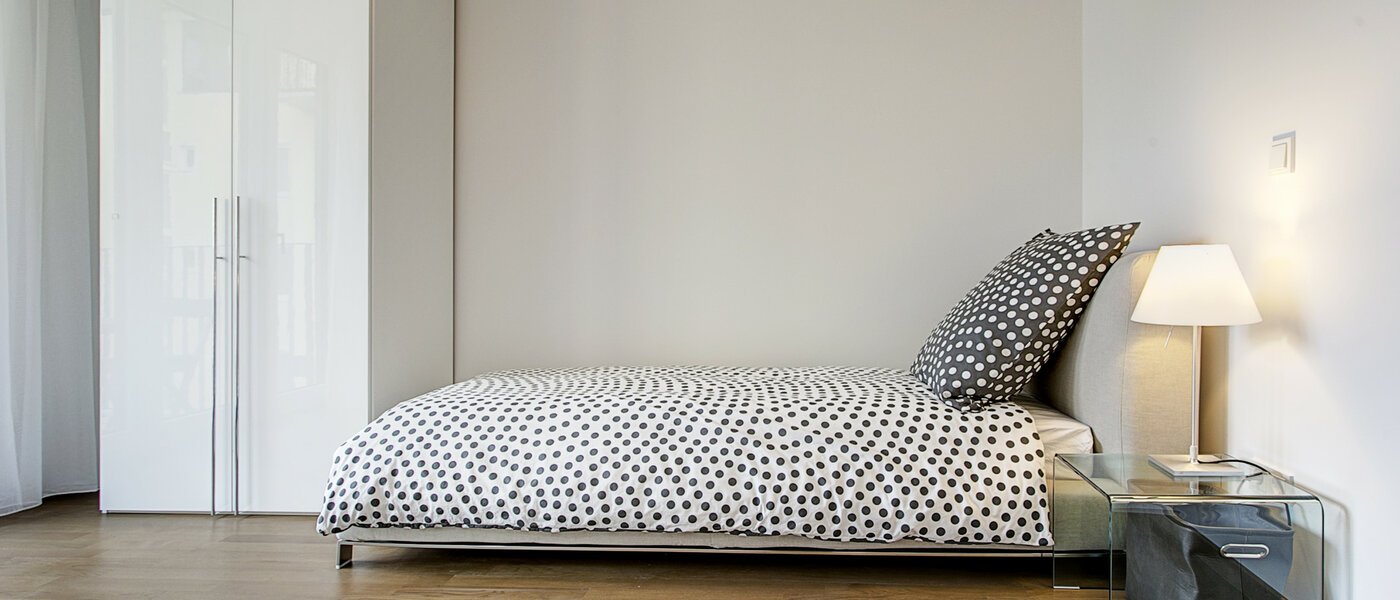 apartment München Neuhausen 02 2. sleeping area 9058