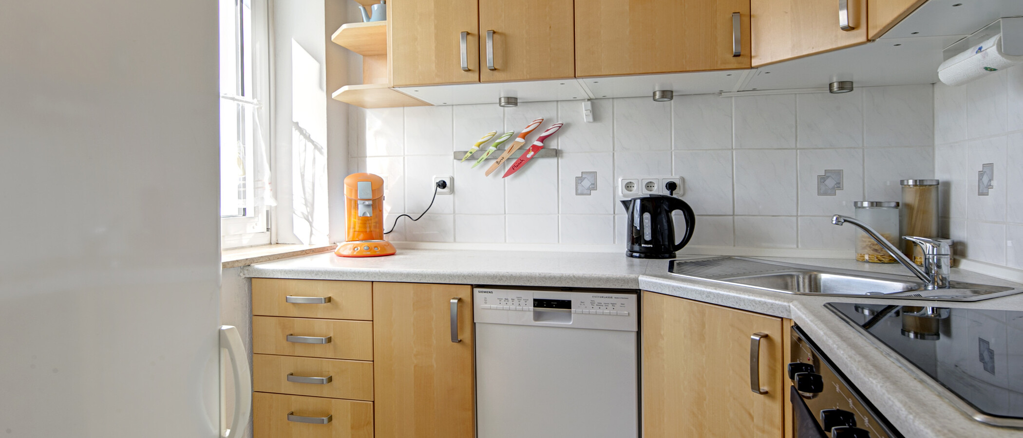 apartment Germering 01 kitchen 9073