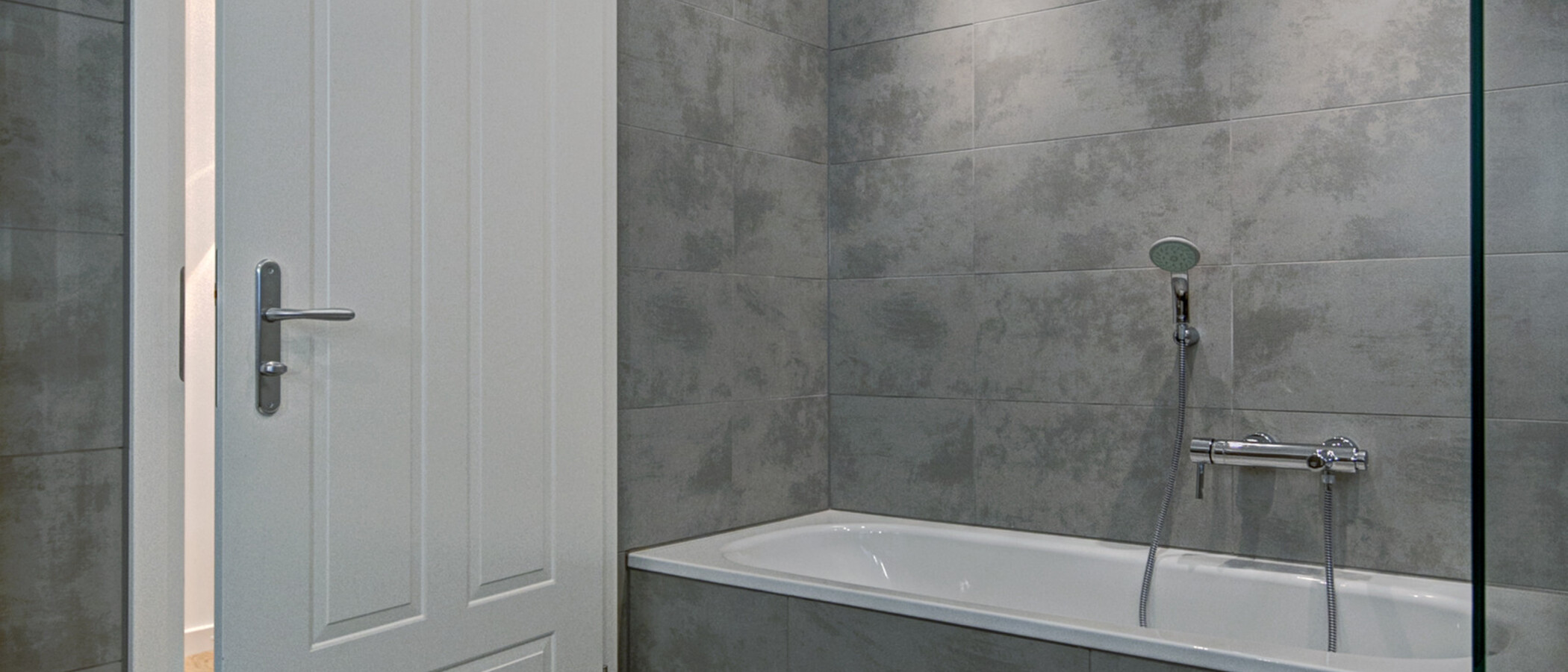 apartment München Maxvorstadt - Universitätsviertel 02 bathroom 9074