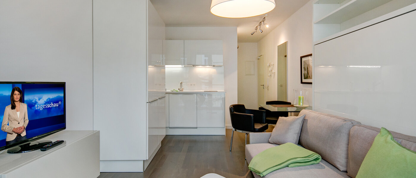 studio München Schwabing-Nord (zw. Leopoldstraße & Englischen Garten) 05 living room 9075