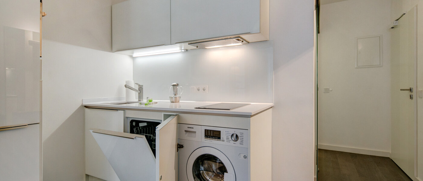 studio München Schwabing-Nord (zw. Leopoldstraße & Englischen Garten) 01 kitchen 9075